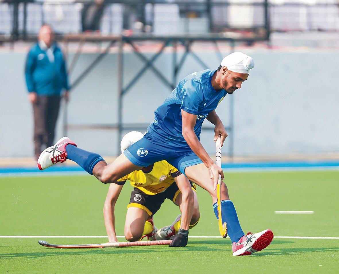 Grassroots hockey league kicks off